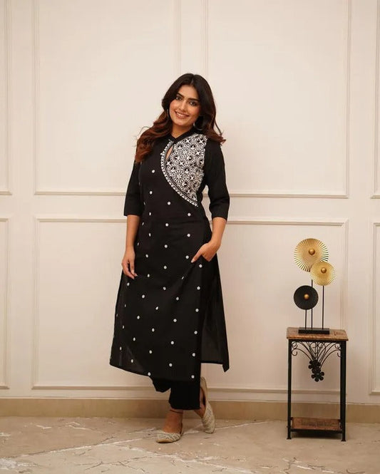 BLACK EMBROIDERED  COTTON STRAIGHT KURTA SET