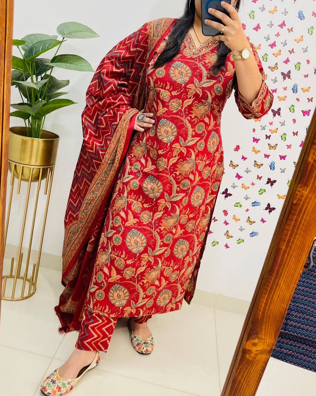 Designer V Neck Azrak Print Cotton Suit